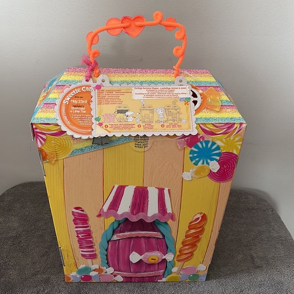 Lalaloopsy Doll - Sweetie Candy Ribbon with Puppy ...Sew Magical!  New in Box!!! - Picture 7 of 12